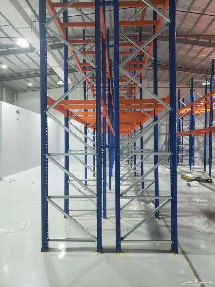 ارفف مستودعات بجميع انواعها حمولات خفيفه وثقيله 1