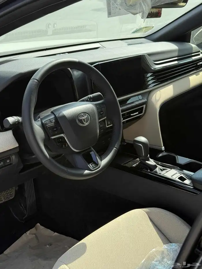 كامري 2025 نص فل بعدة ألوان كاش و بنك ب افضل الاسعار 6