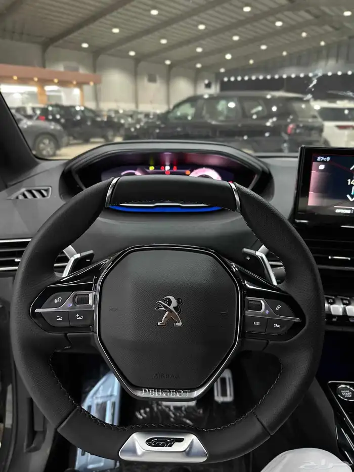 بيجو 3008 GT 2025 6