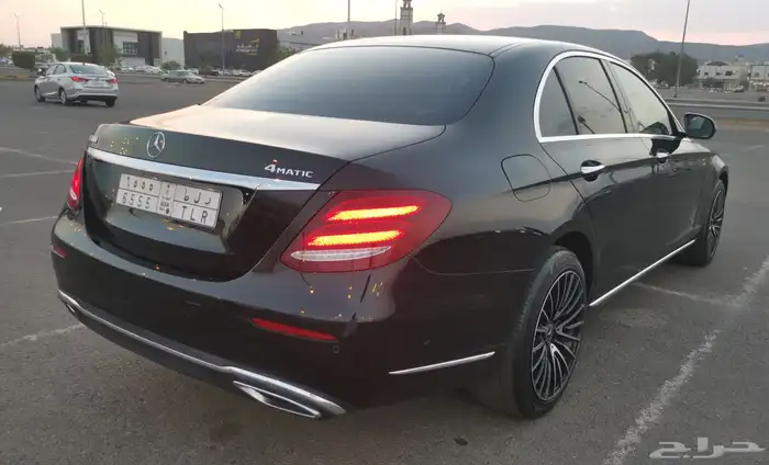 مرسيدس E300 11