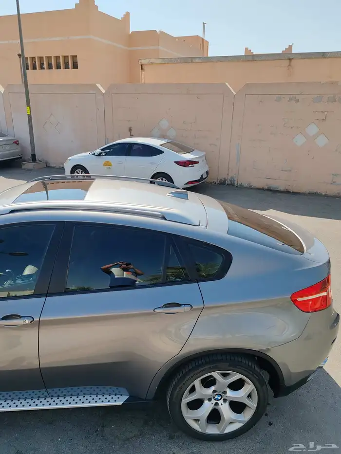BMW X6 xDrive 35i 2010 7