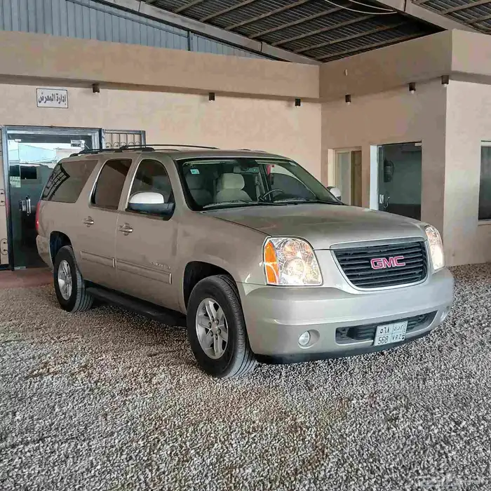 جمس يوكن XL موديل 2013 بدون دبل - ممشى قليل 2