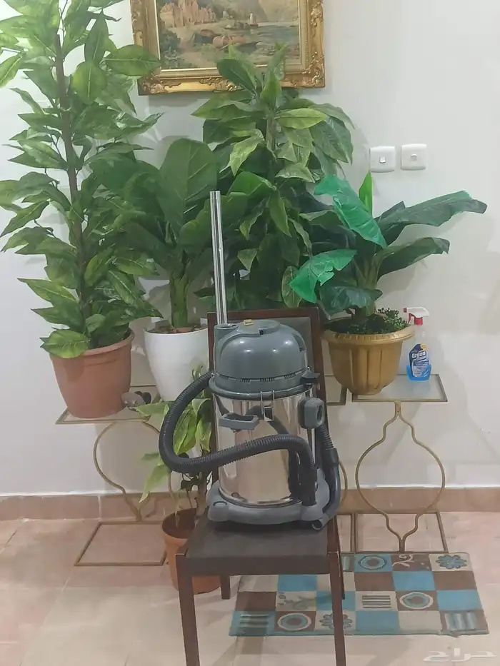 مكنسة باناسونيك ومكنسة أخرى لشفط المياه للبيع لاعلى سوم 0