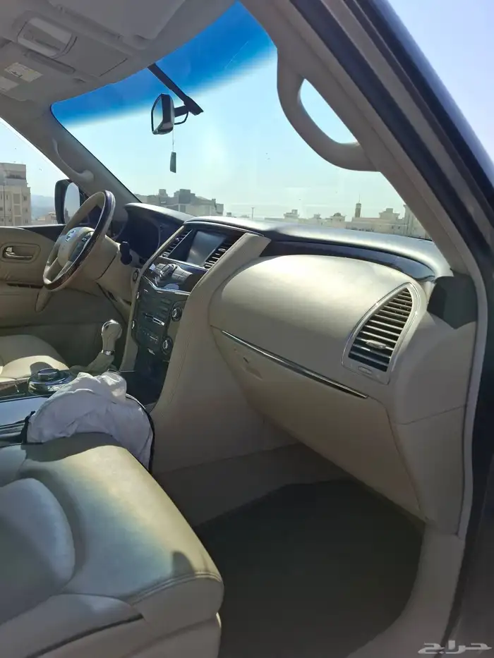 بلاتنيوم ثاني مالك 10