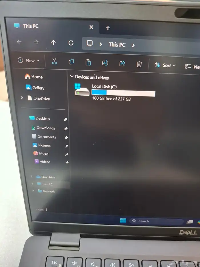 لابتوب ديل لاتيتيود 7410 بحالة ممتازة بدون خدوش 9