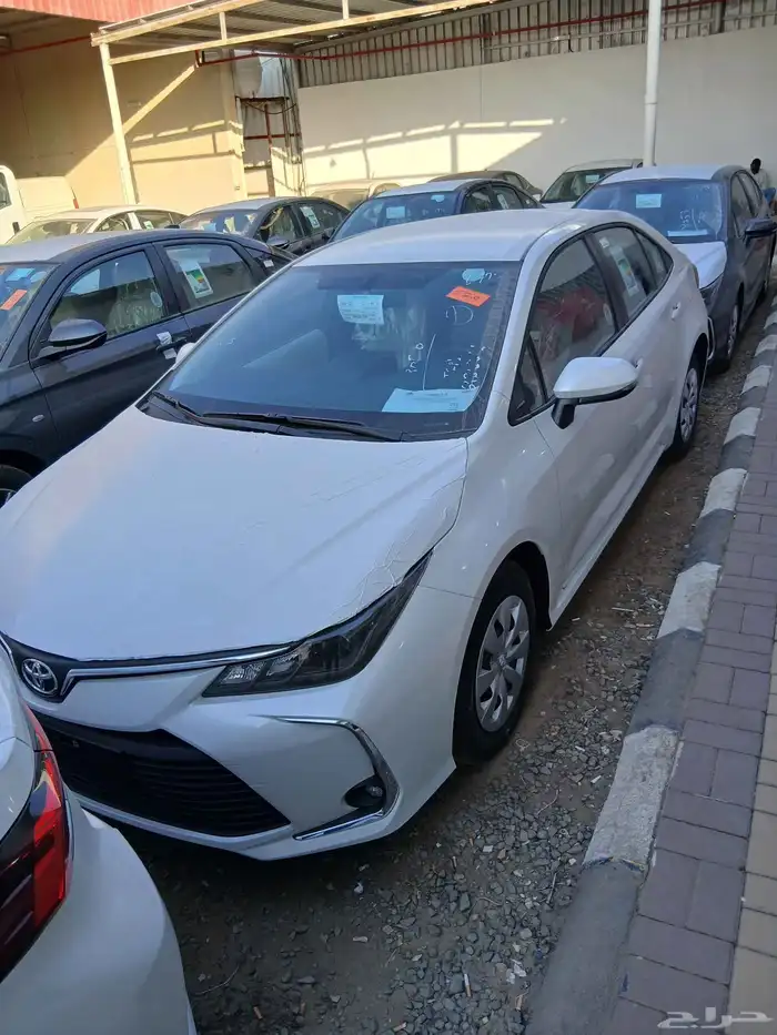 كورولا استاندر 1