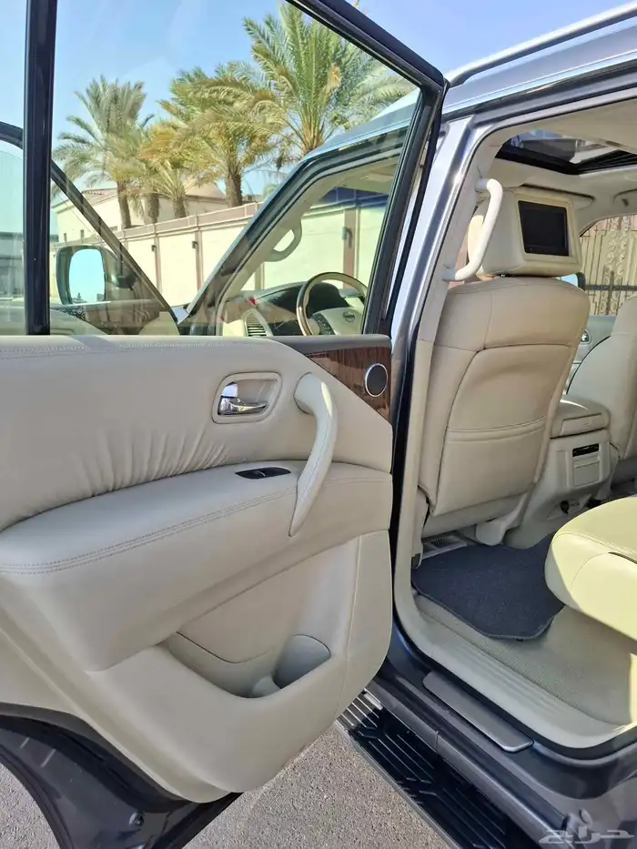 بلاتنيوم ثاني مالك 8