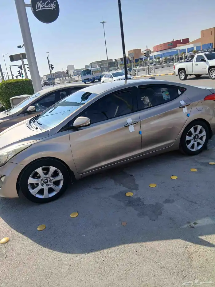 سيارة النترا 4