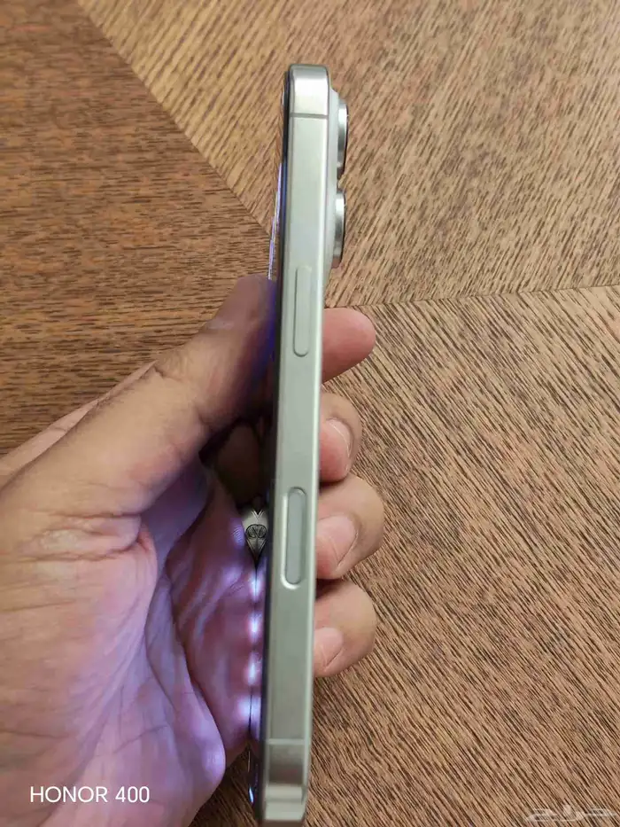 Iphone 16 pro ايفون 4