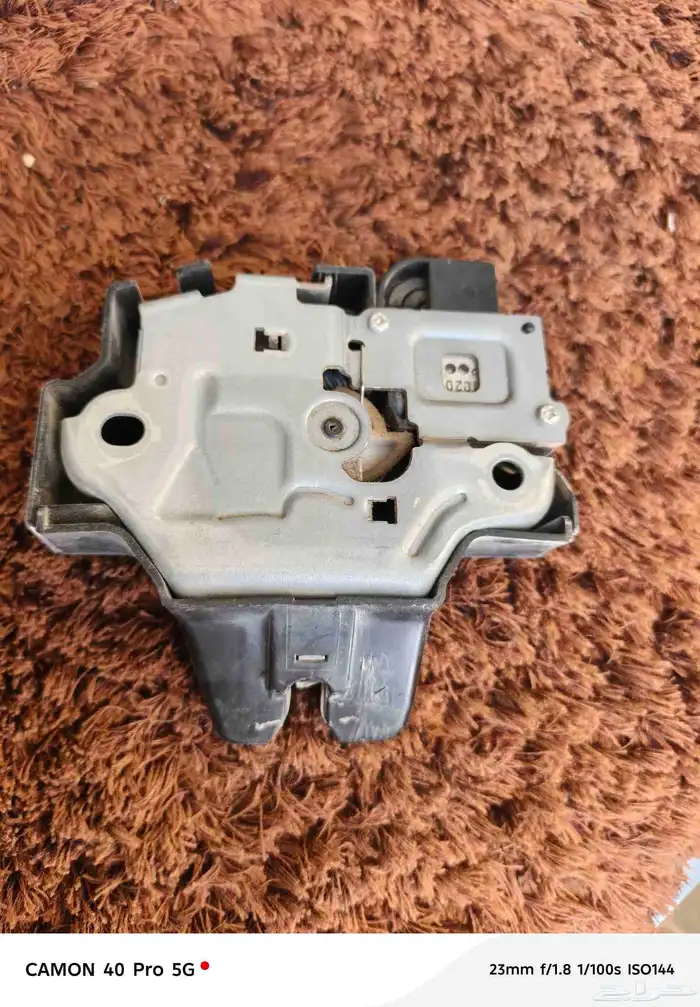 قفل شنطه كامري 2012 الي 2017 أصلي وكاله على الشرط والضمان 3