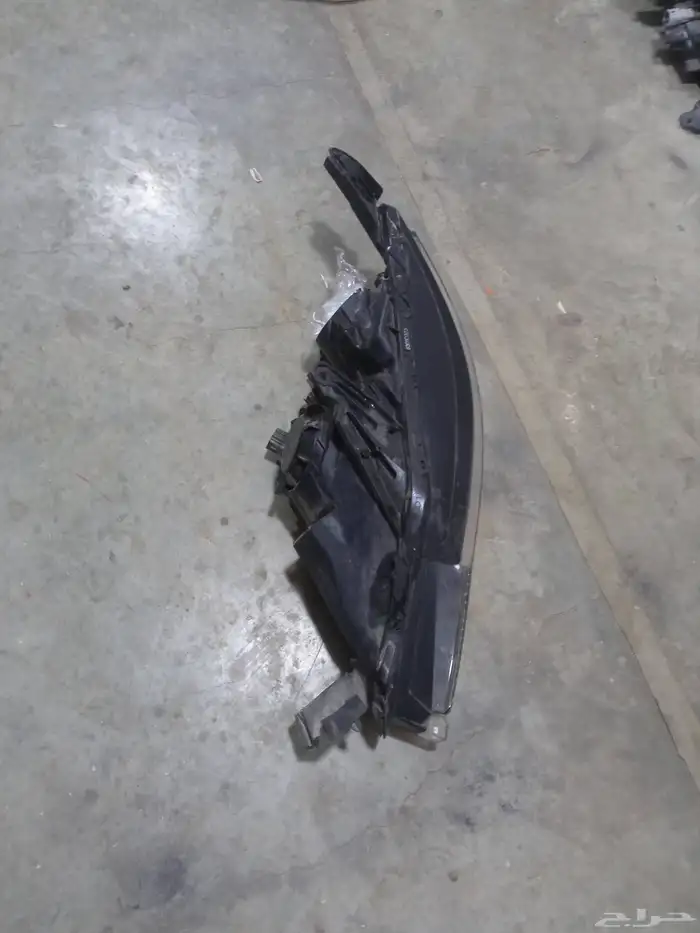 شمعه يسار ميتسوبيشي متسوبيشي 2020-2025 3