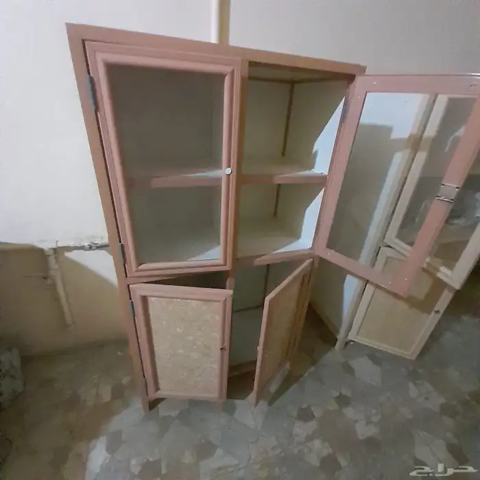 دولابين ملابس أطفال المنيوم نظيفة 1