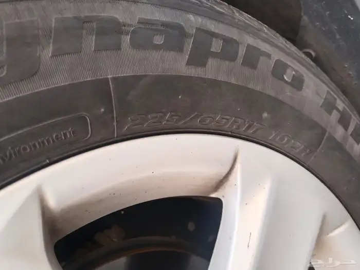 كفرات هانكوك الااصلي حبتين نضيفه مررره 1