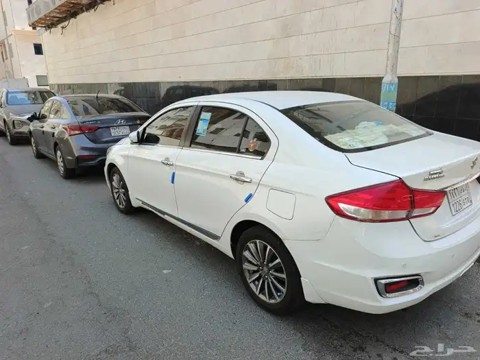 متاح سيارات للايجار سيارات شخصيه 7