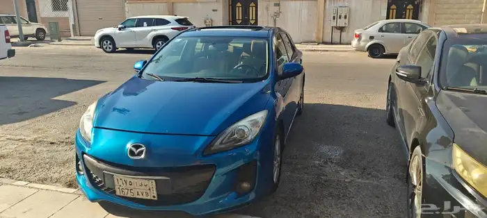 مازدا 3 هشتباك 2013 1
