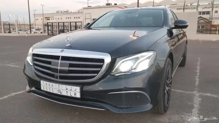 مرسيدس E300 2