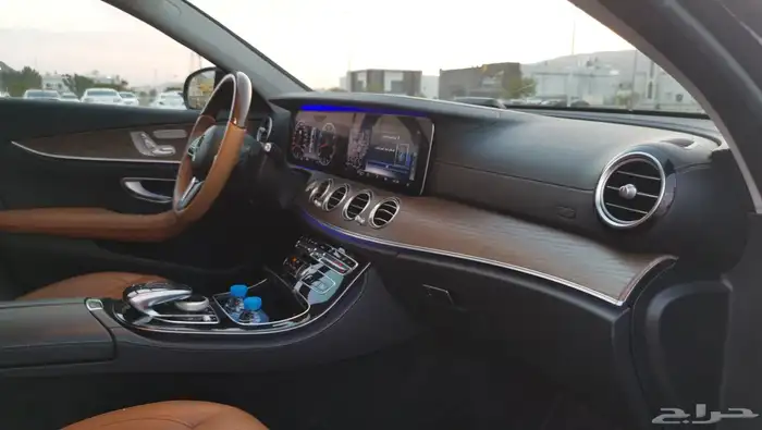 مرسيدس E300 37