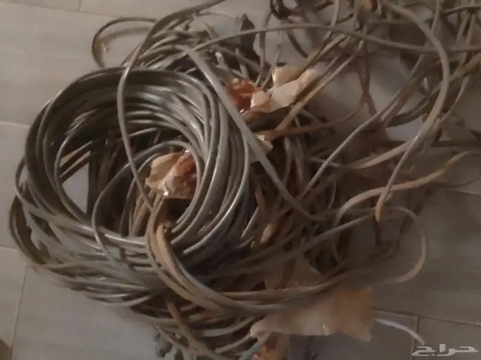 سلك كھرب طويل جدا 0