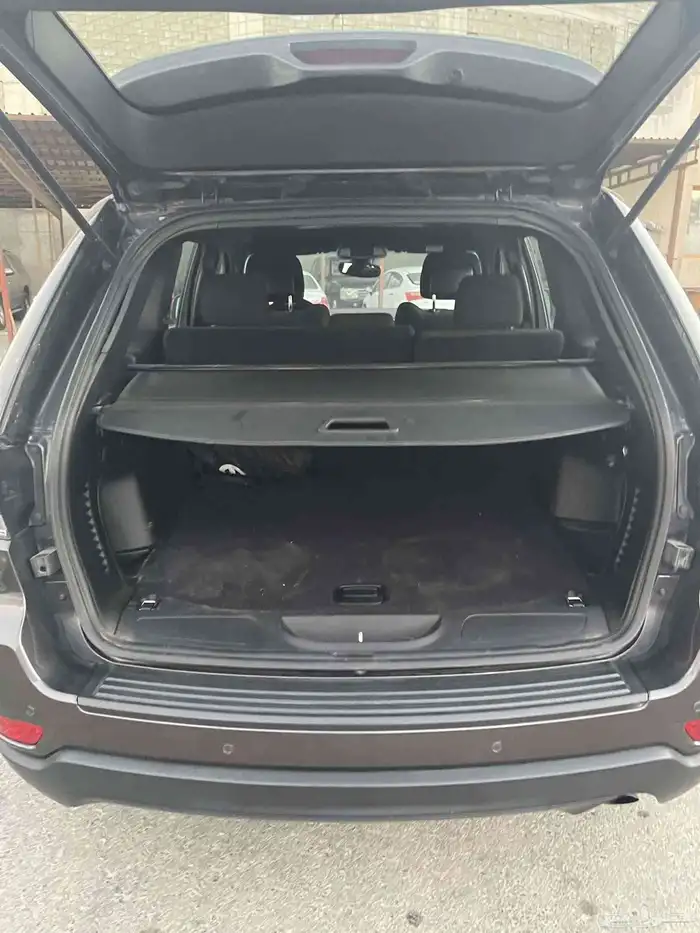 جييب شيروكي 2021 9