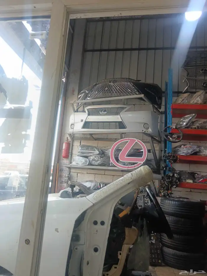 قطع غيار السيارات مستعمله نضيفه الكزاس 0