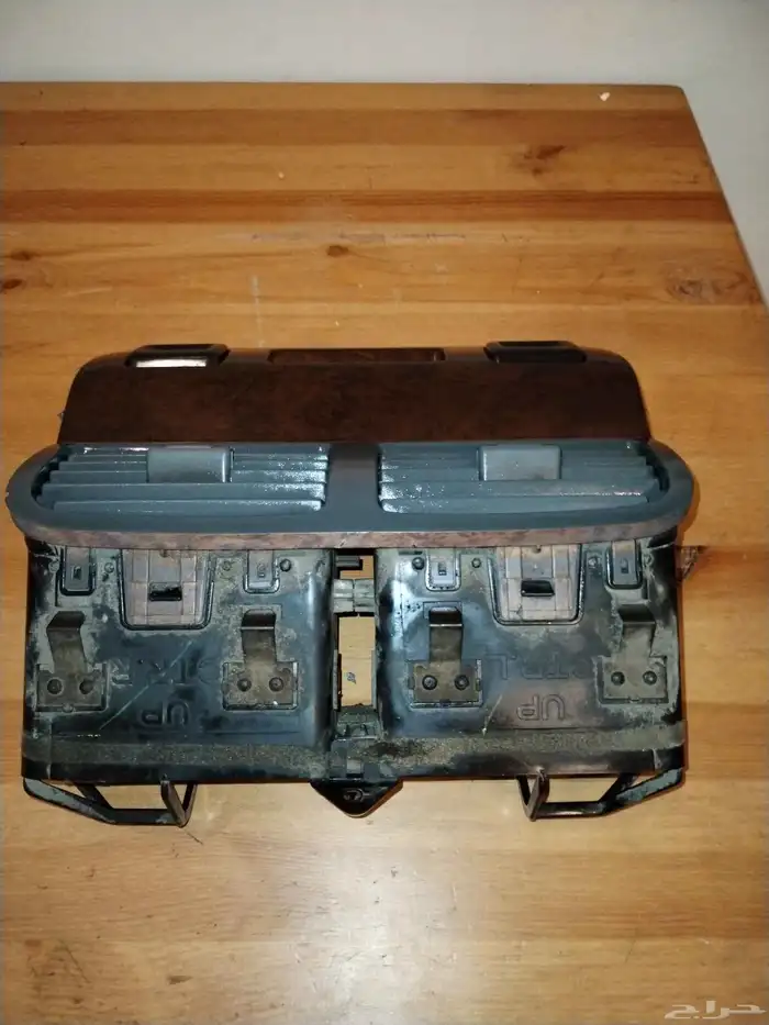 للبيع ديكور مكيف نيسان مكسيما موديل 98 بحاله ممتازة اخو الجد 4