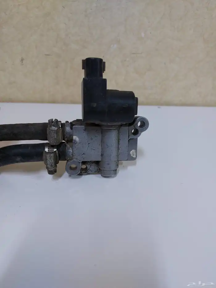 للبيع قطع غيار اكورد 2000 تشليح 13