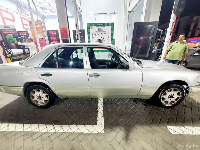 مرسيدس 230E 4سلندر دواخل فابريكه مكيف جير مكينه 13