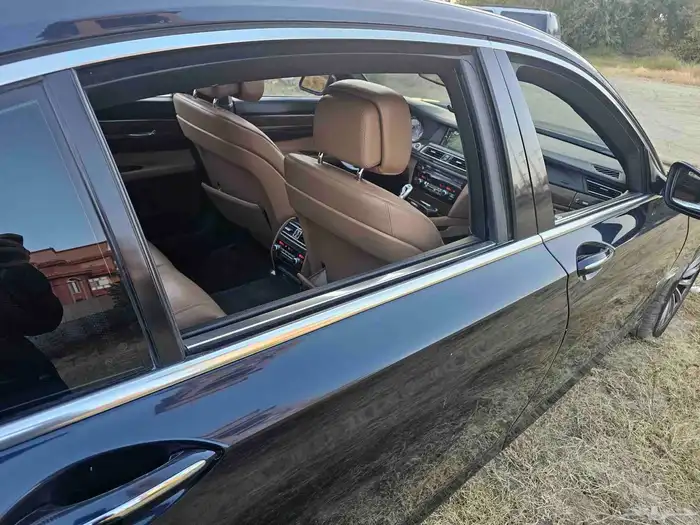 سياره بي ام دبليو للبيع BMW 2012 740Li 7