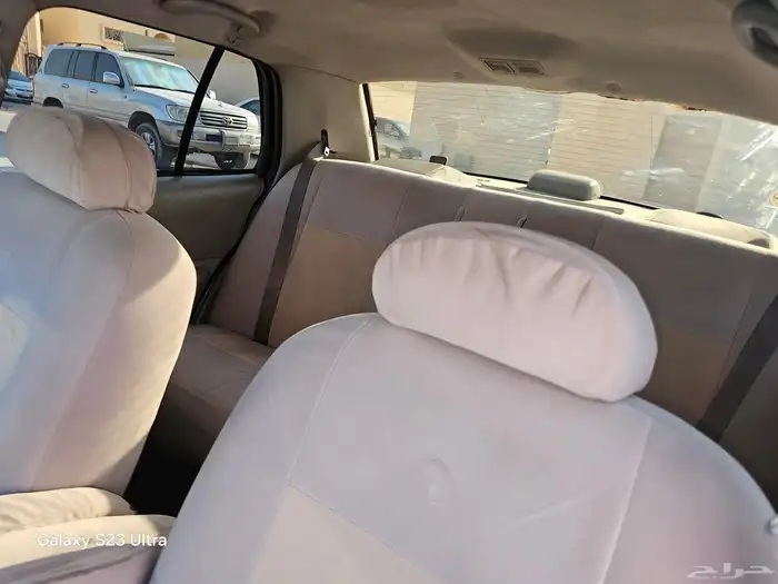 كراون فكتوريا 2002 5