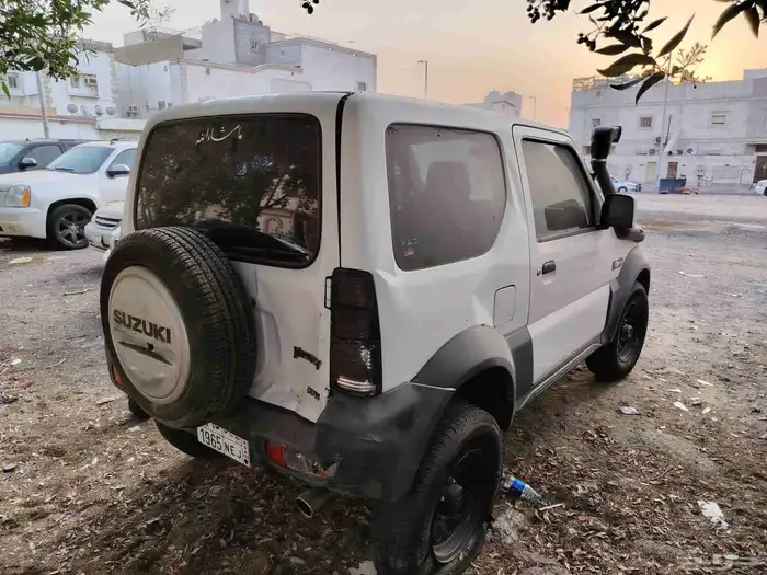 سوزوكي جمني مصدوم 0