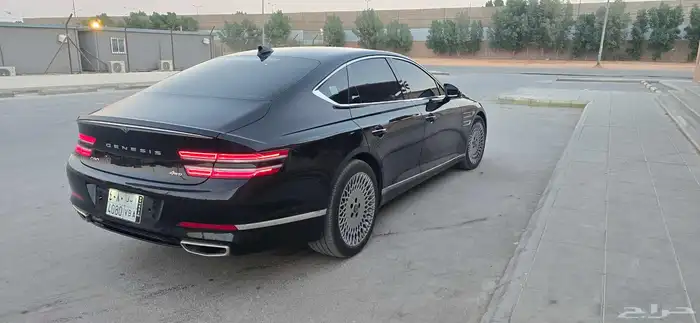 جننيسG80رويال 2023 1