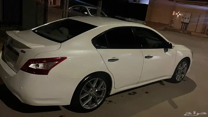 نيسان مكسيما 2011 سته سلندر 5