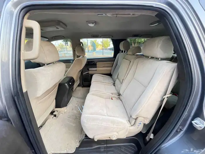 تويوتا سكويا 2011 سعودي 18