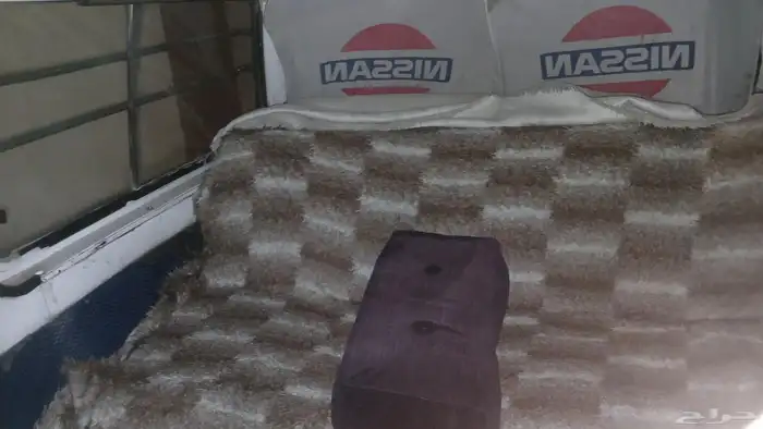 جيب نيسان مديل 1984 على السوم شغال نضيفه 11