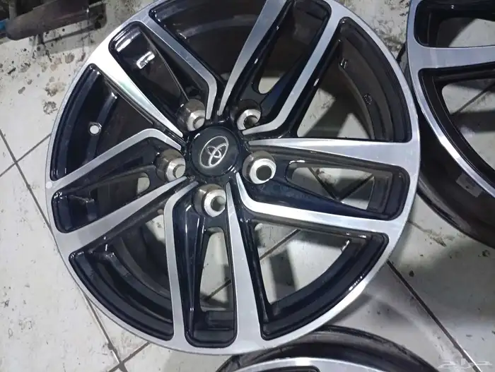 طقم جنوط كامري وكاله موديل2024 الحجم16 2