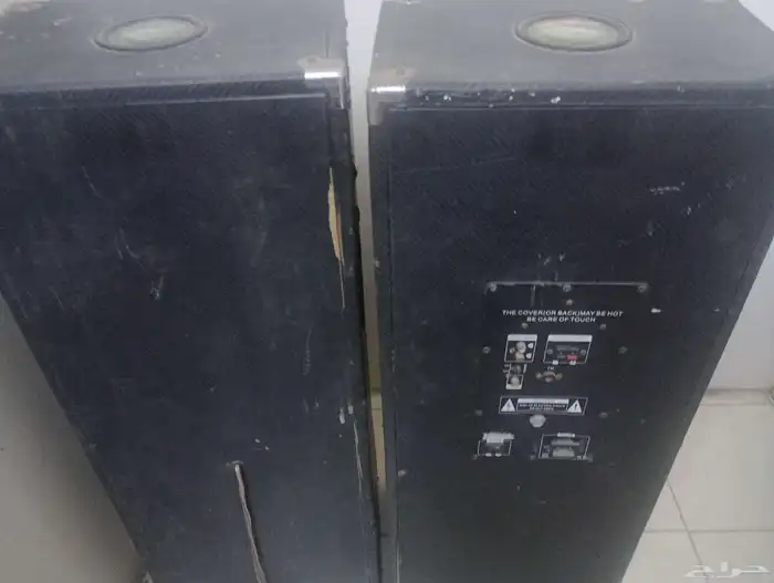 للبيع سماعات كبيره نظيفه 1