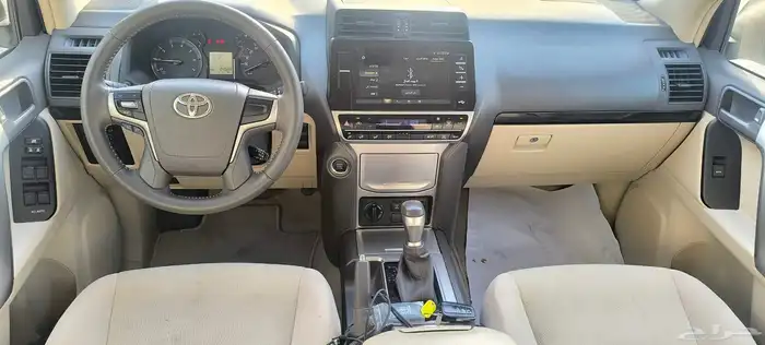 Toyota Prado V6 TXL standard 2023 7