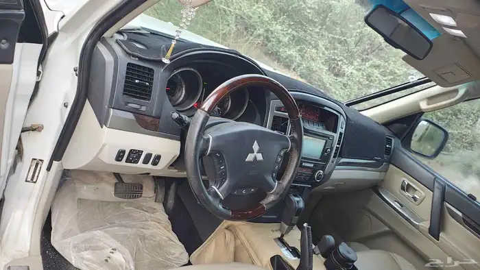 باجيرو 2017 فل كامل 3.8 3