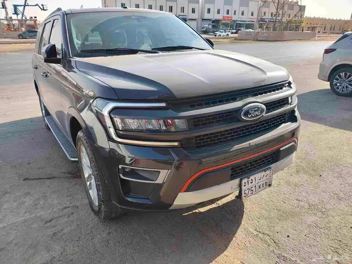 فورد اكسبيدشن 2022 7