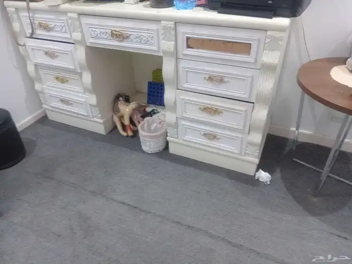 غرفه نوم للبيع كامله ما فيها شيء ناقص 3