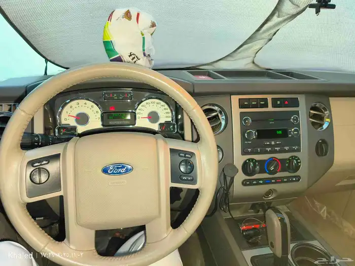 أكسبديشن 2013 دبل XLT نظيف 21