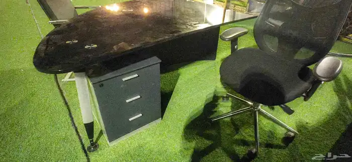 اثاث مكتبي مكاتب زجاج متين 2