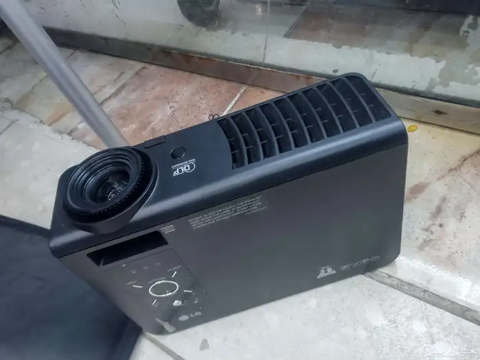 بروجكتور LG BS274 DLP Projector 1