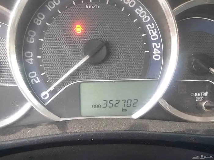 كورولا2016 ابيض لولوي 0