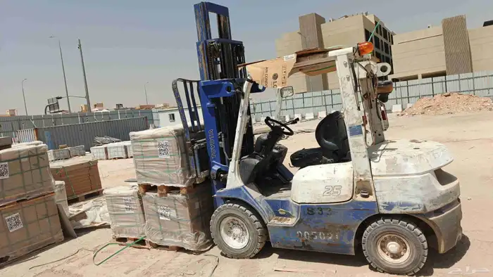 فوركلفت رافعه شوكية للايجار 4