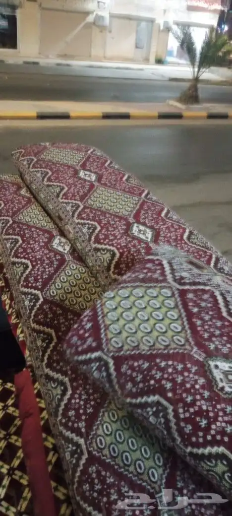 مساند ظهر 4 6 متر بحاله جيده 0