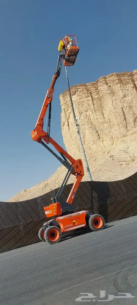 شركه ميسكو لتاجير المعدات الثقيله الرافعات الشوكيه كرينات 5