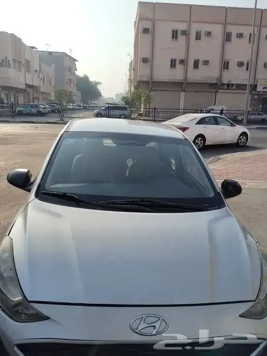 متاح سيارات للايجار سيارات شخصيه 4