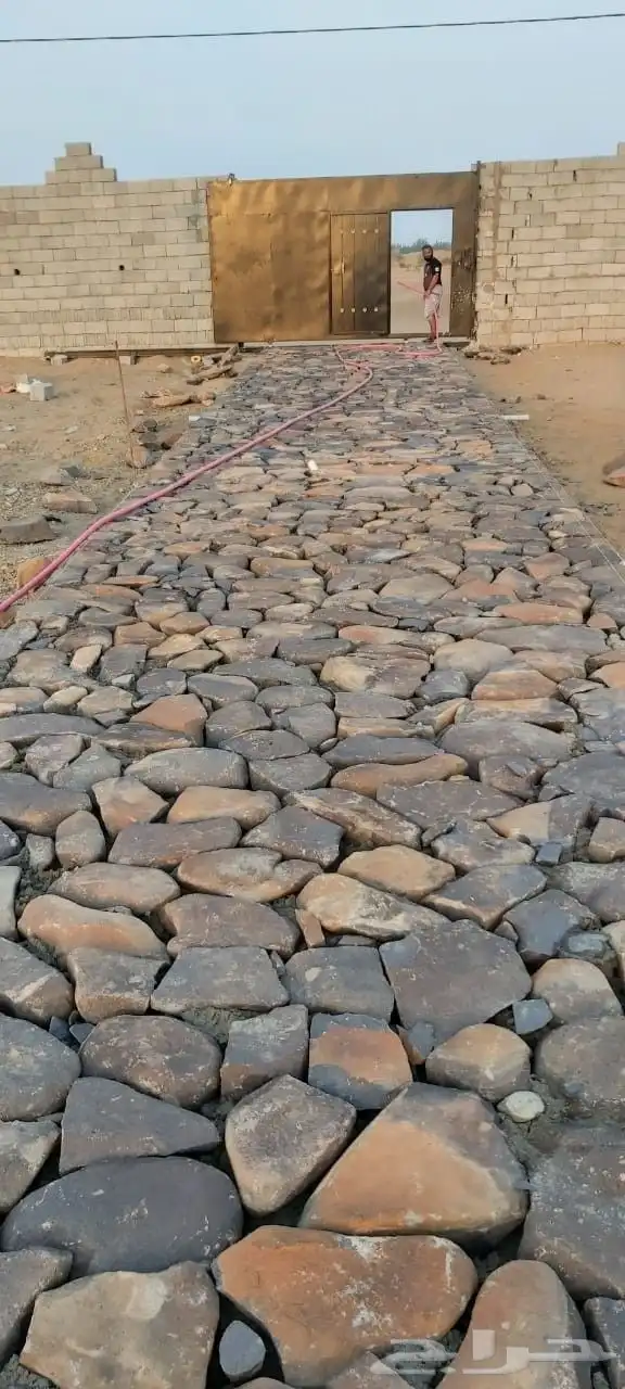 معلم حجر ربراب جدران ممرات ارضيه تلبيسات 8