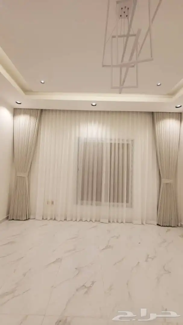 ستائر وي في متجر كيان لتفصيل جميع الستائر بسعر المصنع 4